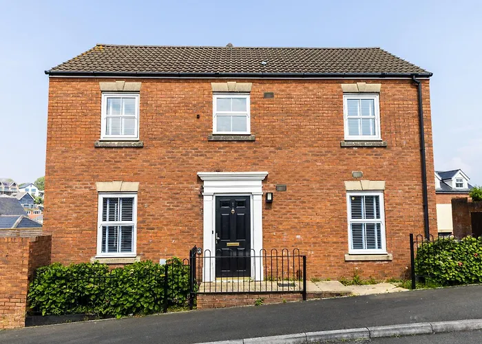 Limeslade House In Mumbles - Family & Dog Friendly